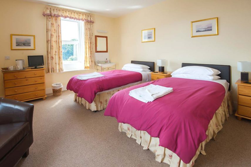 Twin bedroom at Aerial Alnmouth Golf Club