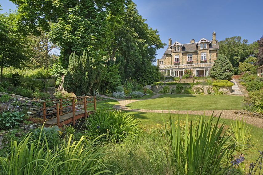 Fairfield House - Garden Apartment