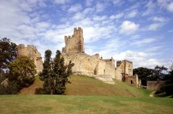 Prudhoe Castle (© jonathanbaileyphoto.com)